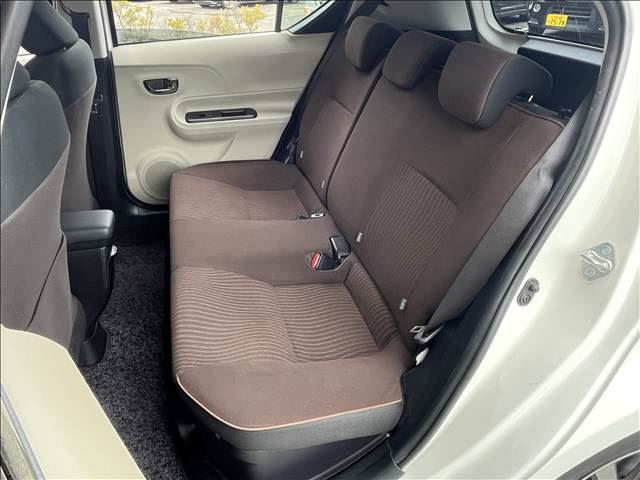 صورة مصغرة 29 لـ 2013 Toyota AQUA
