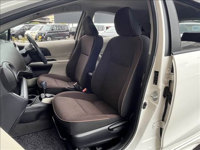 صورة مصغرة 30 لـ 2013 Toyota AQUA