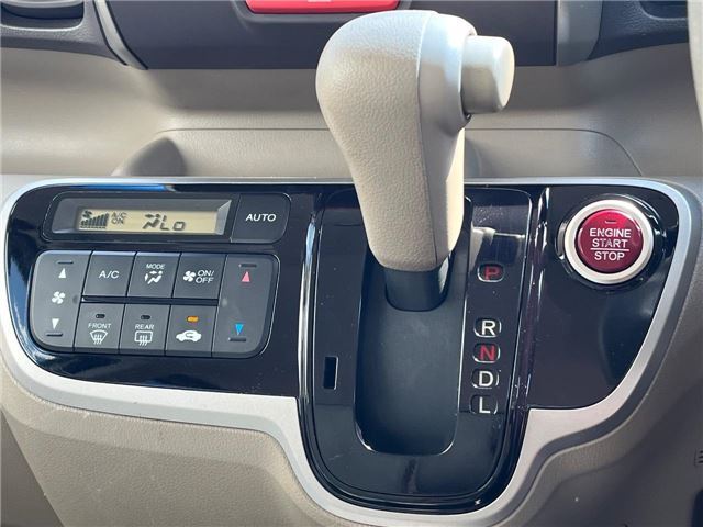 2012 Honda N-BOX — фото 8