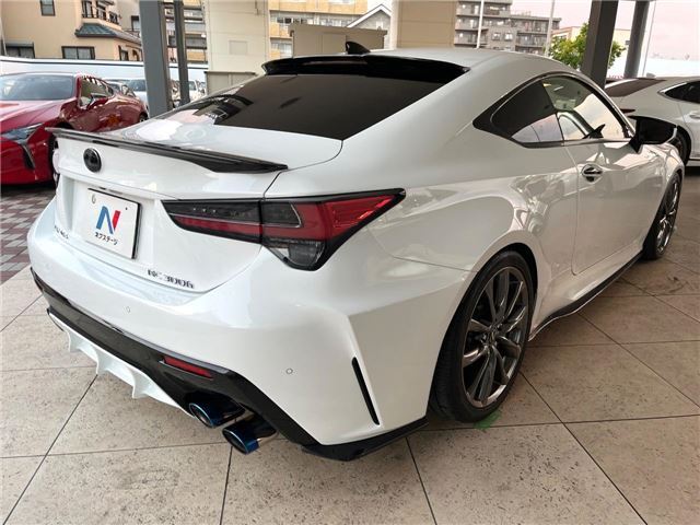 2020 Lexus RC — миниатюра 29