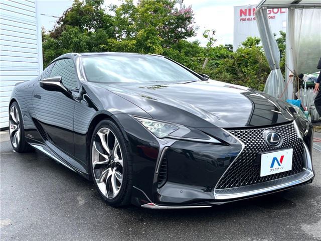 2017 Lexus LC — миниатюра 12