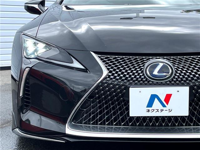 2017 Lexus LC — миниатюра 15