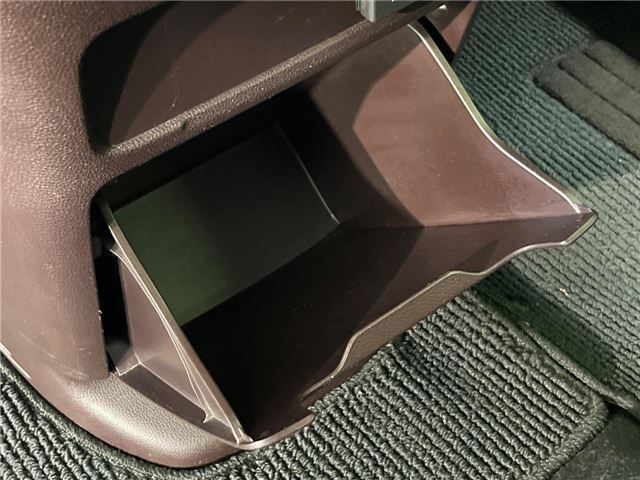 2013 Honda N-WGN CUSTOM — миниатюра 24
