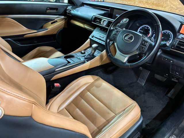 2015 Lexus RC thumbnail 37