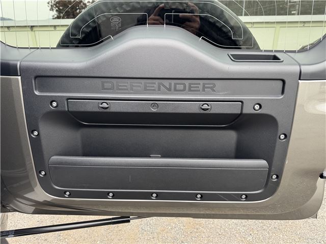 2024 LAND Rover DEFENDER — миниатюра 24