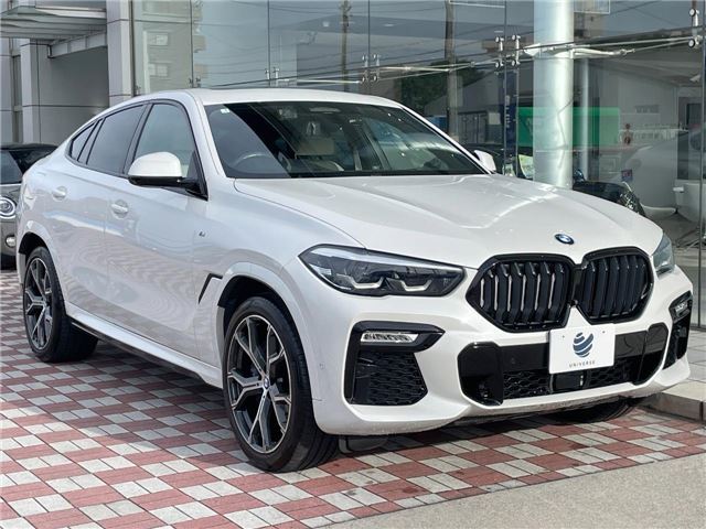 صورة 10 لـ 2021 BMW X6