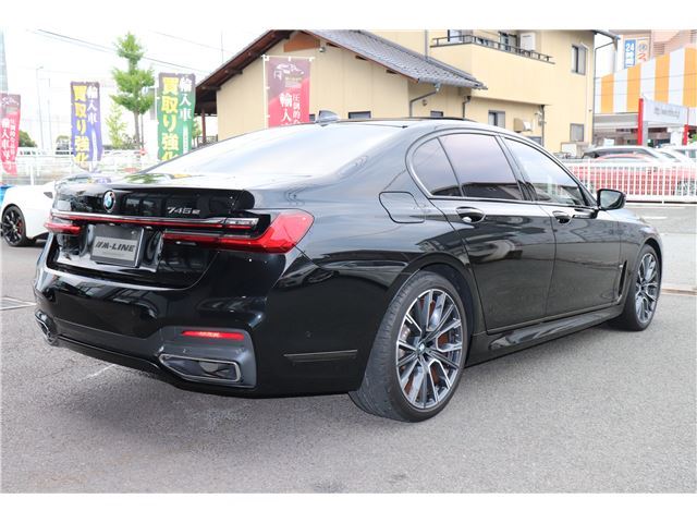 صورة 2 لـ 2021 BMW 7 SERIES