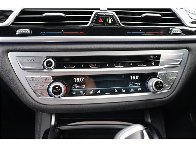 صورة مصغرة 27 لـ 2021 BMW 7 SERIES