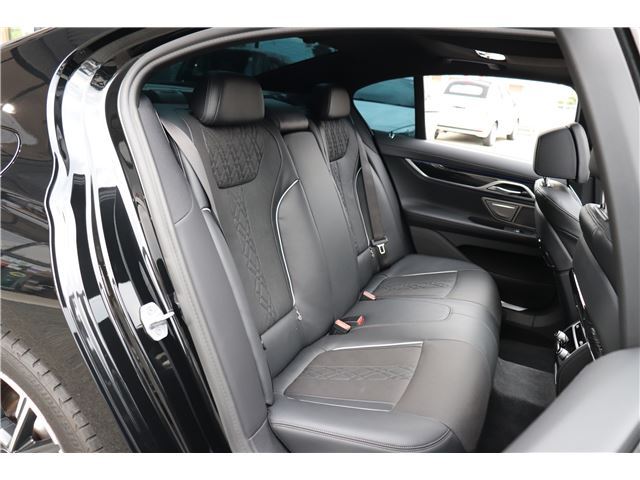 صورة مصغرة 48 لـ 2021 BMW 7 SERIES