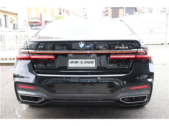 صورة 8 لـ 2021 BMW 7 SERIES