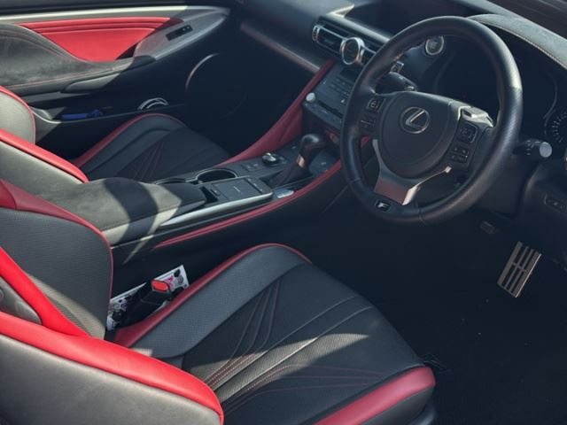 2021 Lexus RC F photo 3