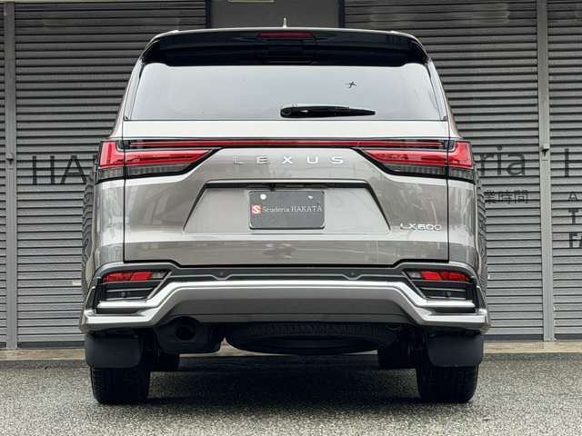 صورة 2 لـ 2025 Lexus LX