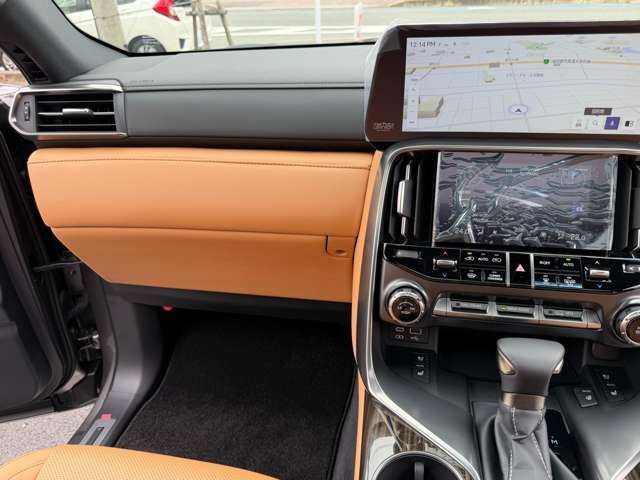 2025 Lexus LX — миниатюра 27