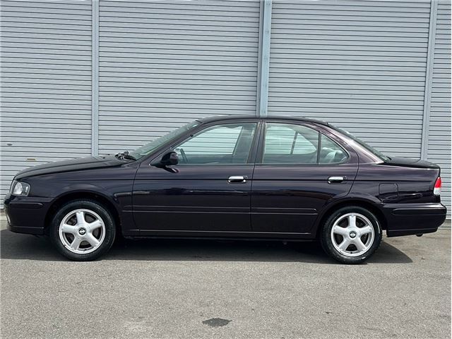 1998 Nissan SUNNY 照片 3