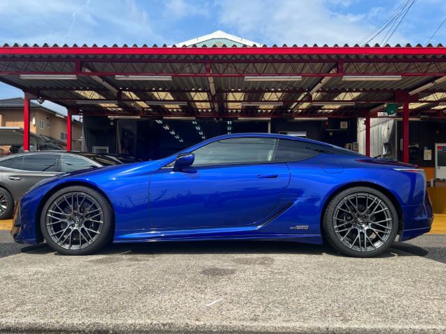2018 Lexus LC — миниатюра 16