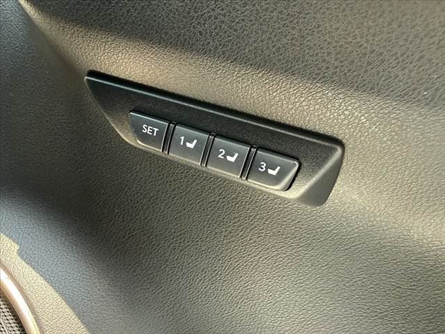 صورة مصغرة 22 لـ 2014 Lexus NX