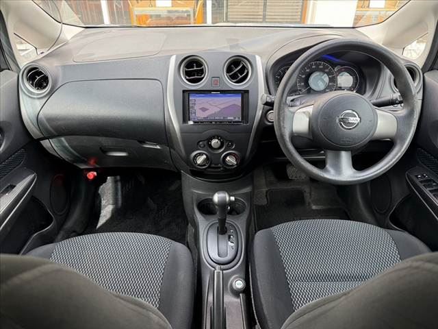 صورة مصغرة 2 لـ 2013 Nissan NOTE