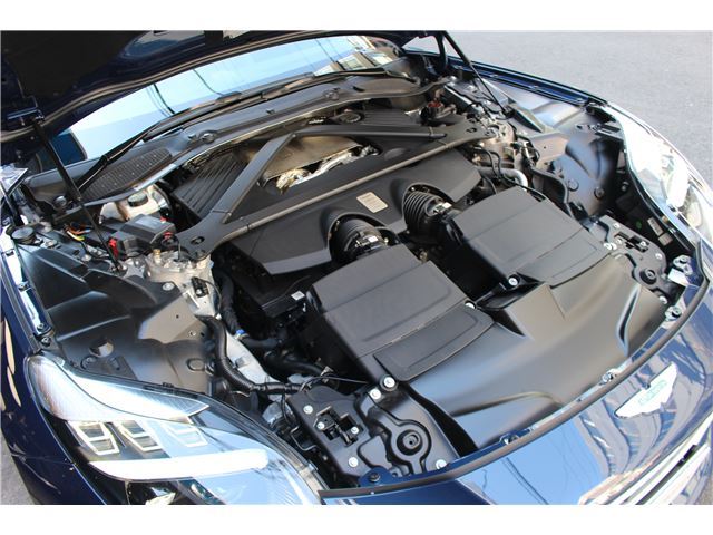 صورة مصغرة 28 لـ 2024 Aston Martin DB12 VOLANTE