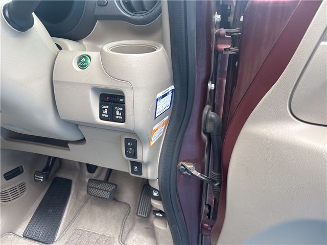 2012 Honda N-BOX — миниатюра 28