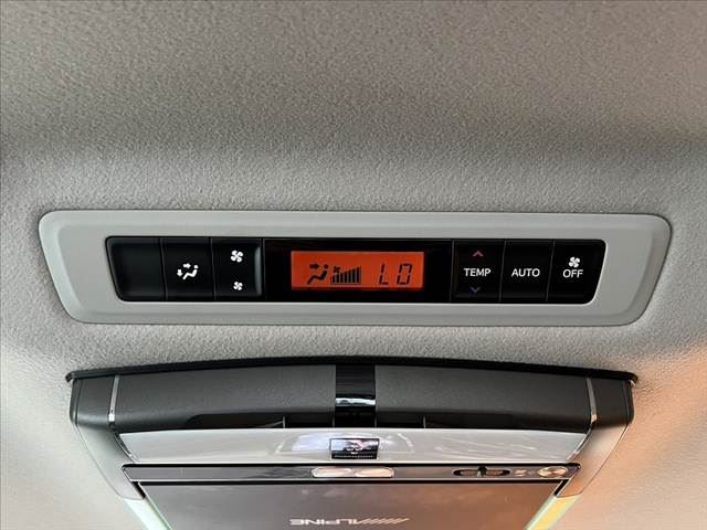 2014 Toyota VOXY 缩略图 32