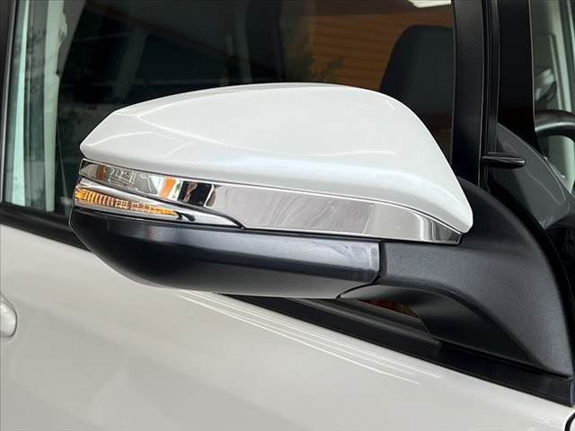 2014 Toyota VOXY 缩略图 35