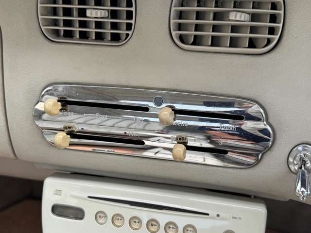 صورة مصغرة 44 لـ 1991 Nissan FIGARO