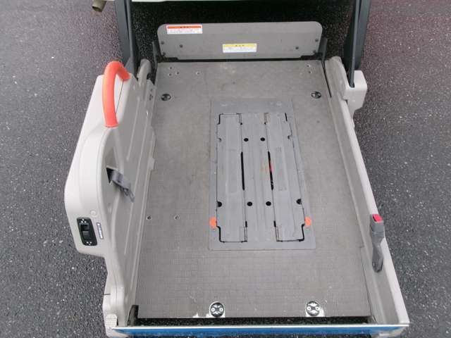 صورة مصغرة 5 لـ 2012 Nissan CARAVAN