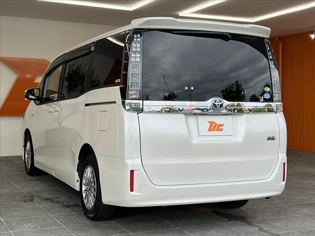 صورة مصغرة 13 لـ 2014 Toyota VOXY