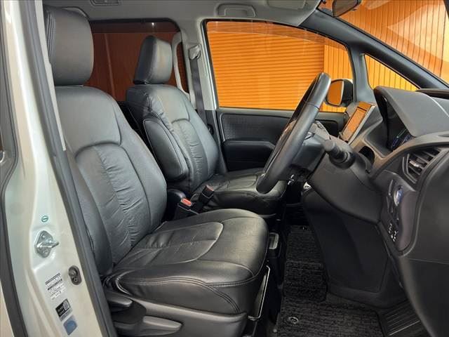 صورة مصغرة 16 لـ 2014 Toyota VOXY