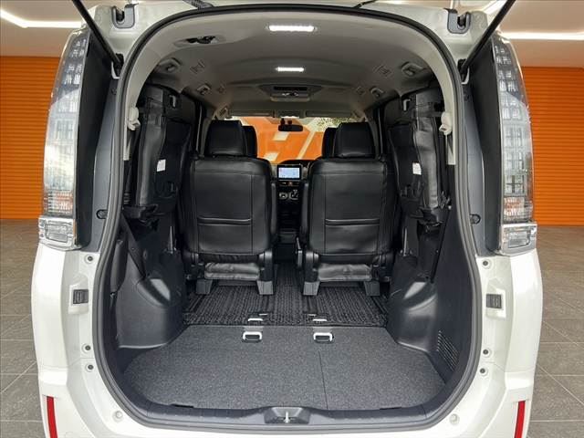 صورة مصغرة 22 لـ 2014 Toyota VOXY