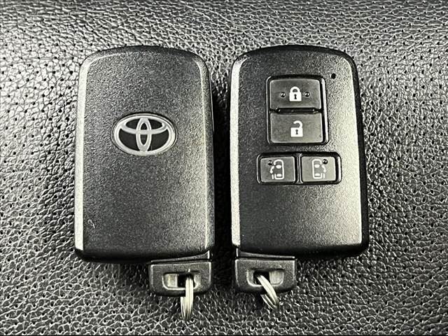 صورة مصغرة 34 لـ 2014 Toyota VOXY