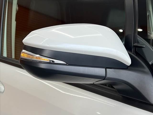 صورة مصغرة 35 لـ 2014 Toyota VOXY