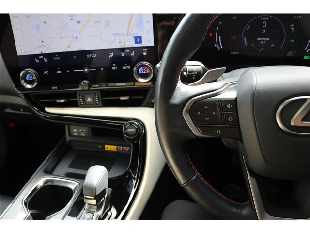 2022 Lexus NX — миниатюра 32