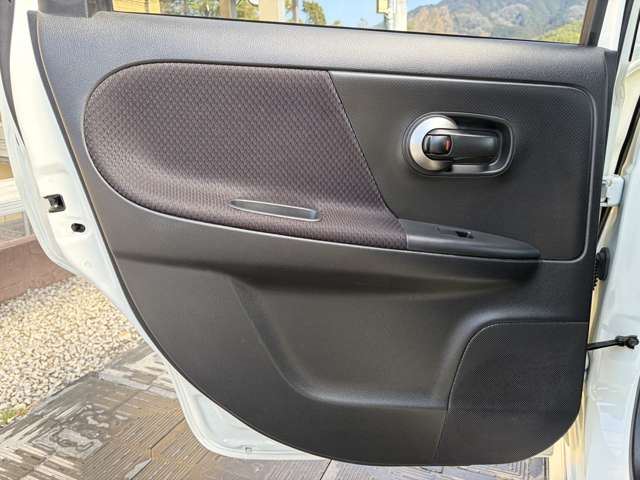 صورة مصغرة 31 لـ 2007 Nissan NOTE