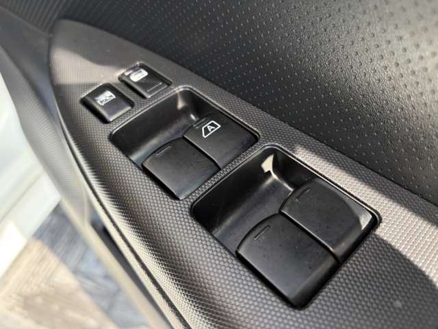 صورة مصغرة 39 لـ 2007 Nissan NOTE