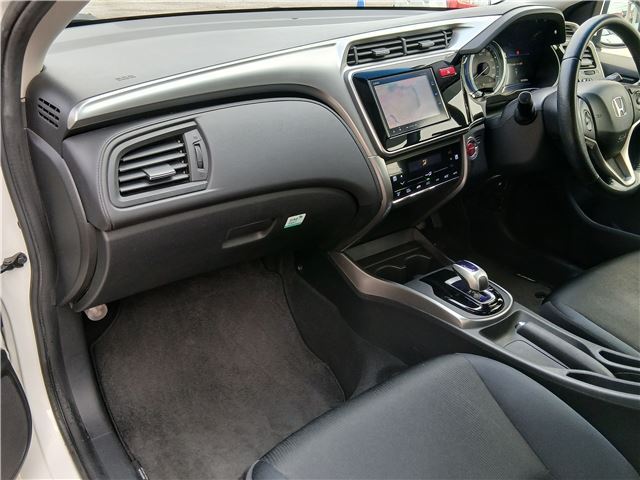 2015 Honda GRACE thumbnail 24