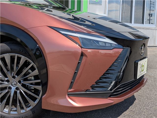 صورة 5 لـ 2023 Lexus RZ