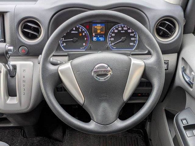 صورة مصغرة 10 لـ 2013 Nissan CARAVAN