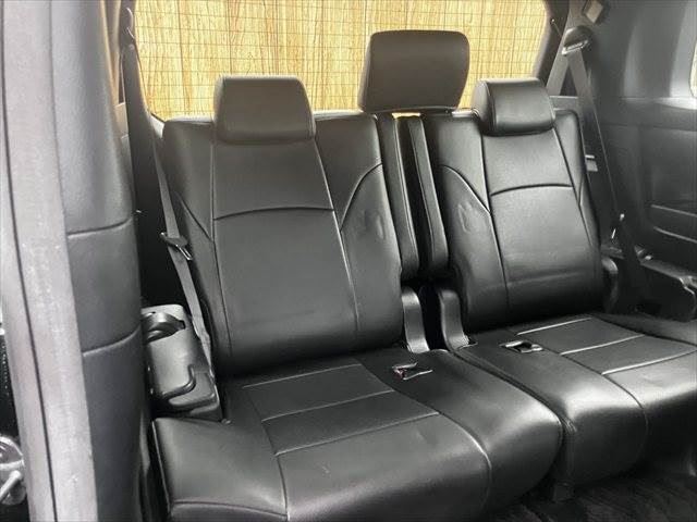 2017 Toyota VELLFIRE — миниатюра 16