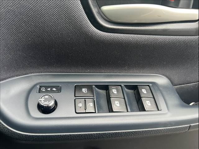صورة مصغرة 26 لـ 2014 Toyota NOAH