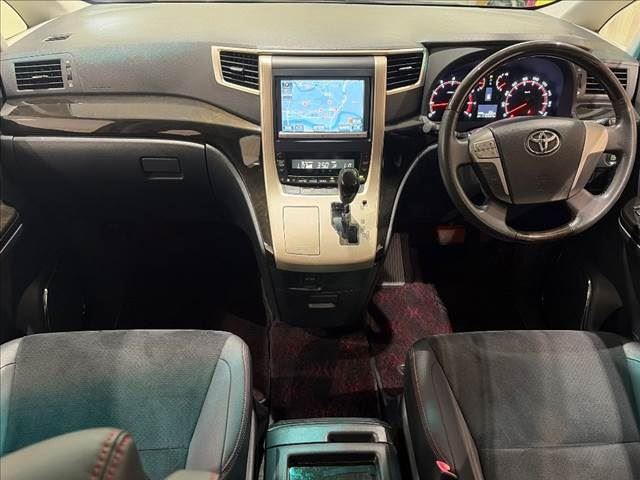 2013 Toyota VELLFIRE photo 3