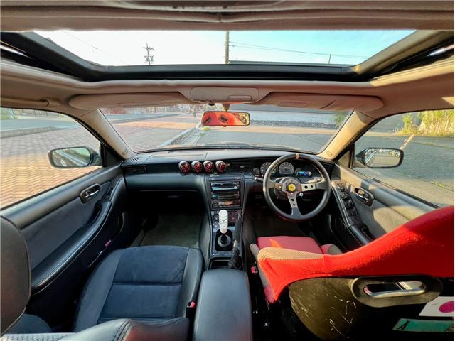 2000 Nissan LAUREL 缩略图 16