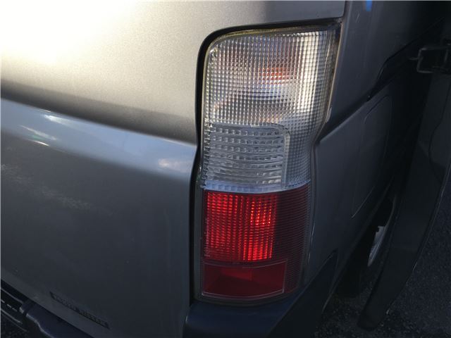2003 Nissan CARAVAN 缩略图 15
