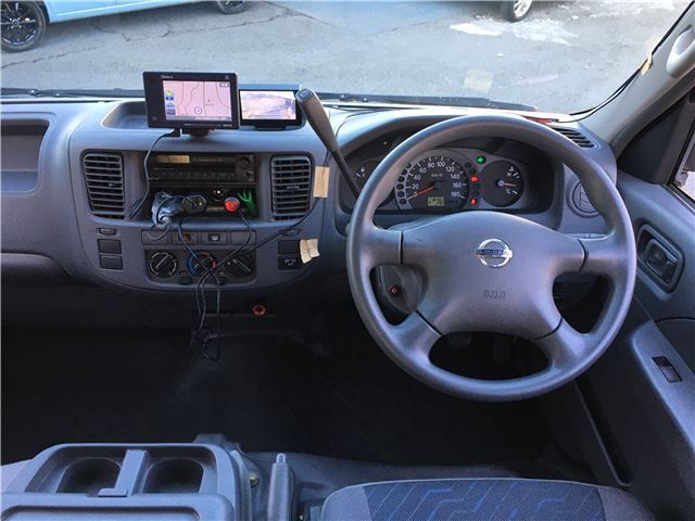 2003 Nissan CARAVAN 缩略图 17