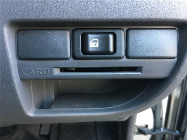 2003 Nissan CARAVAN 缩略图 24