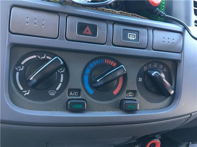2003 Nissan CARAVAN 缩略图 26