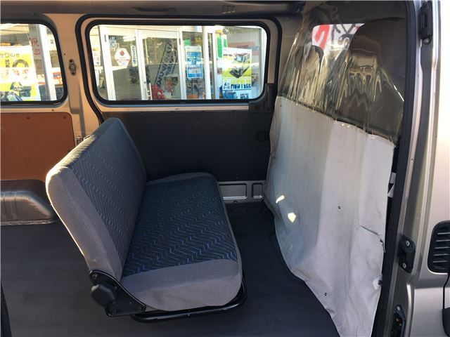 2003 Nissan CARAVAN 缩略图 39