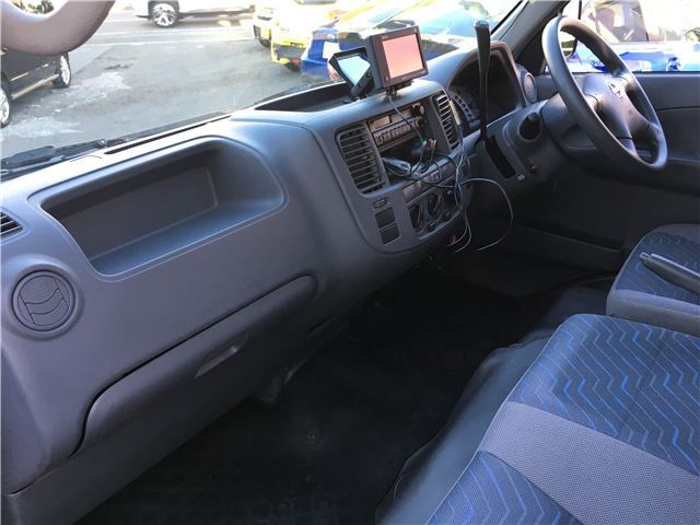 2003 Nissan CARAVAN 缩略图 42