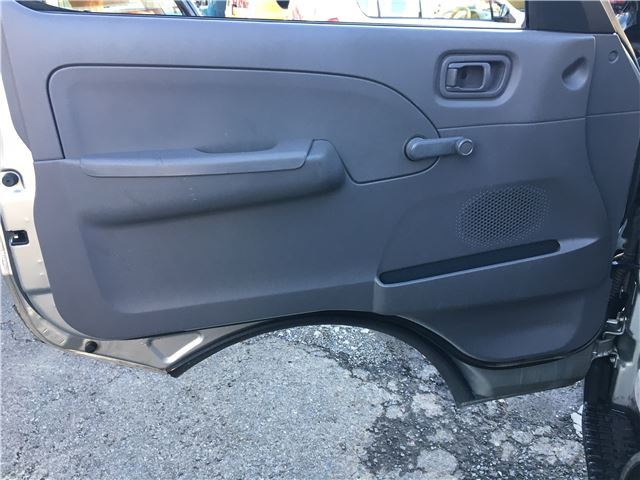 2003 Nissan CARAVAN 缩略图 43