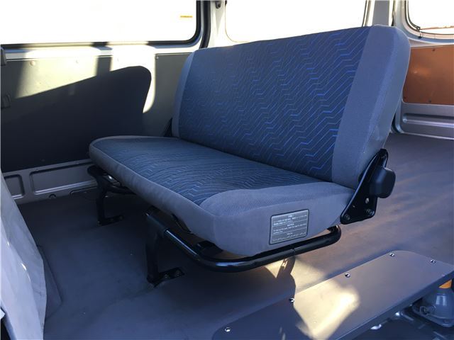 2003 Nissan CARAVAN 缩略图 44